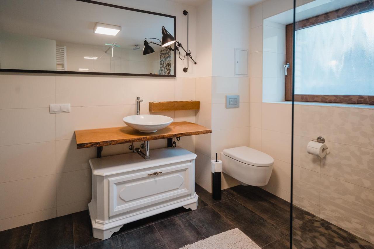 Apartment Pferdeidylle Direkt Neben Berlin In *